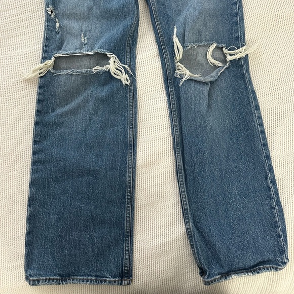 Abercrombie 90’s Baggy Low Rise Jeans in Dark Destroy Wash Size 27/4R - Picture 6 of 10